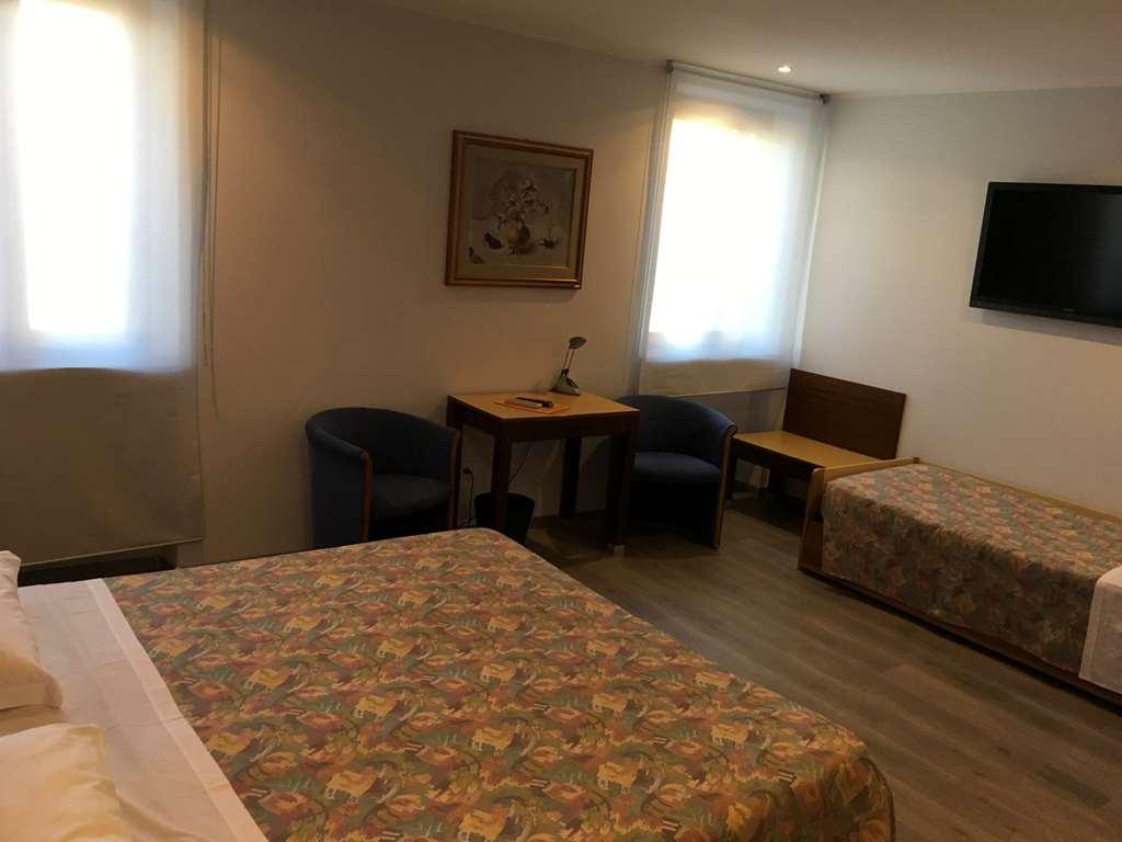 Hotel San Giorgio Udine Pokoj fotografie